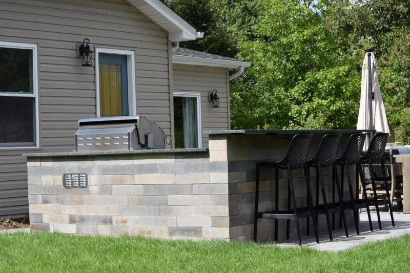 outdoor kitchenette
