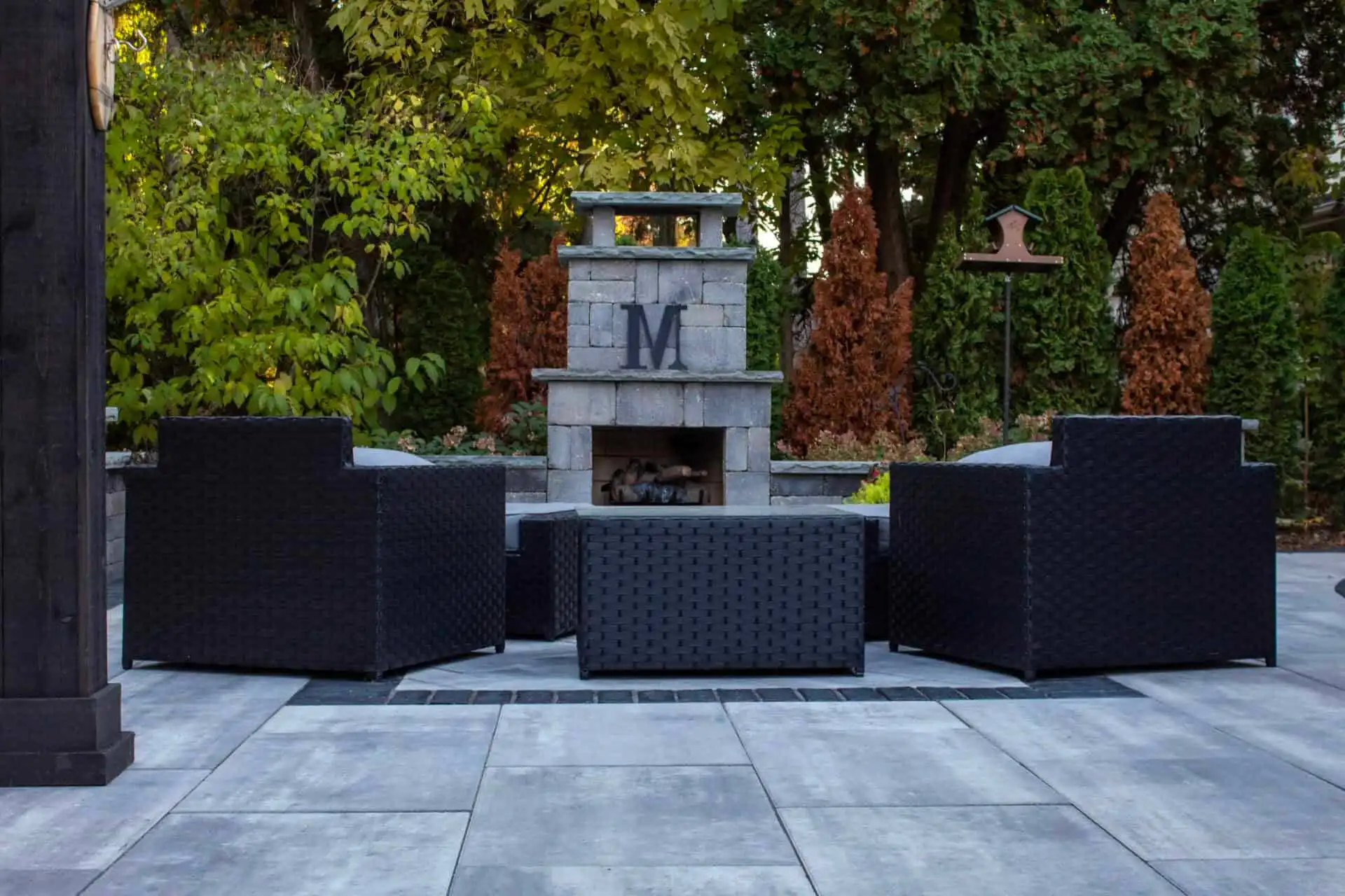 outdoor seating area